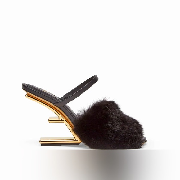 Fendi first mink heels - Picture 1 of 3